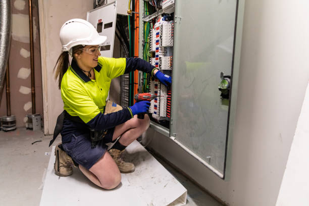 Best Circuit Breaker Repair  in London, KY